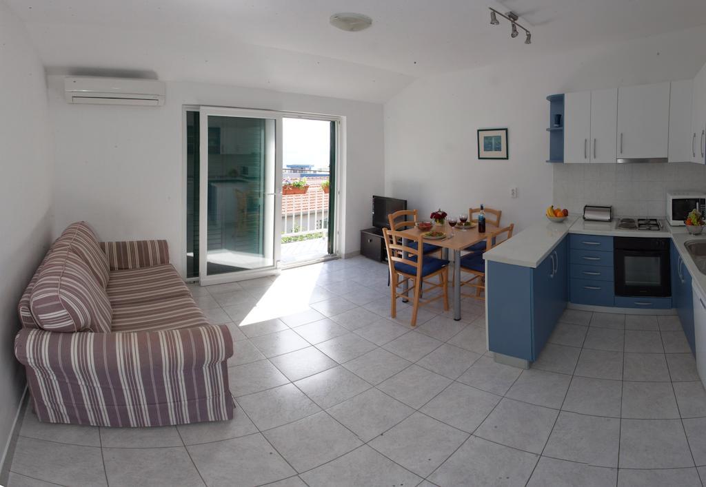 Apartment Firule Sandy Beach スプリト エクステリア 写真