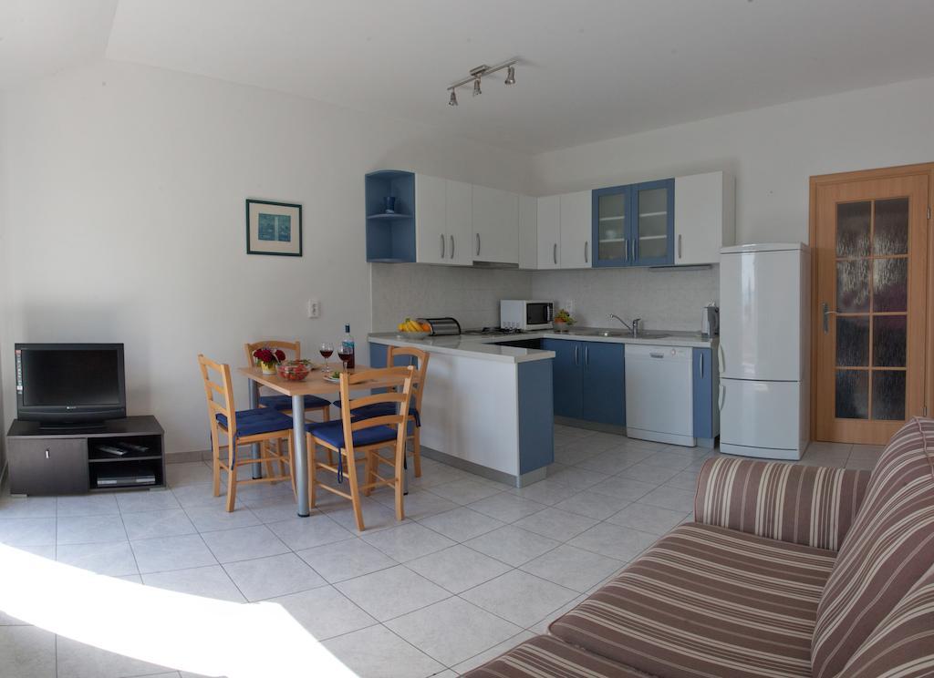 Apartment Firule Sandy Beach スプリト エクステリア 写真